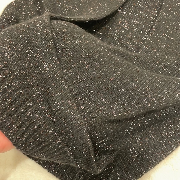 Theory Cashmere Sweater - Picture 12 of 12
